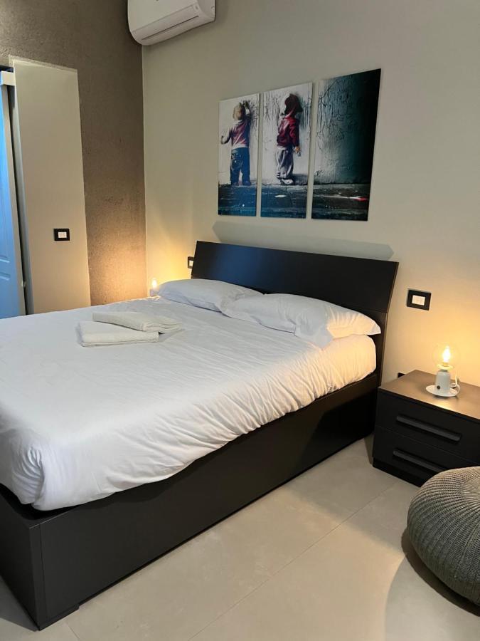 V&B Suites And Apartments Pavia Buitenkant foto
